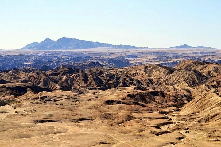 Spitzkoppe granite peaks and Rock Arch